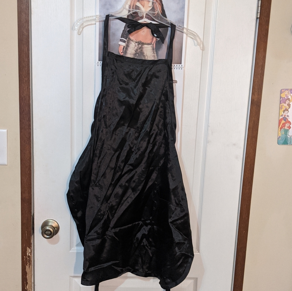 Betty Dain Creations INC Hair Stylist Apron Black Style # 943